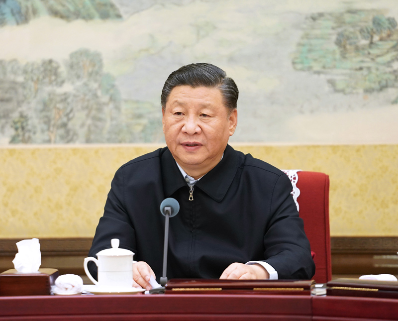 12月26日至27日，中共中央政治局召開(kāi)“不忘初心、牢記使命”專題民主生活會(huì)，中共中央總書(shū)記習(xí)近平主持會(huì)議并發(fā)表重要講話。新華社記者 李學(xué)仁 攝